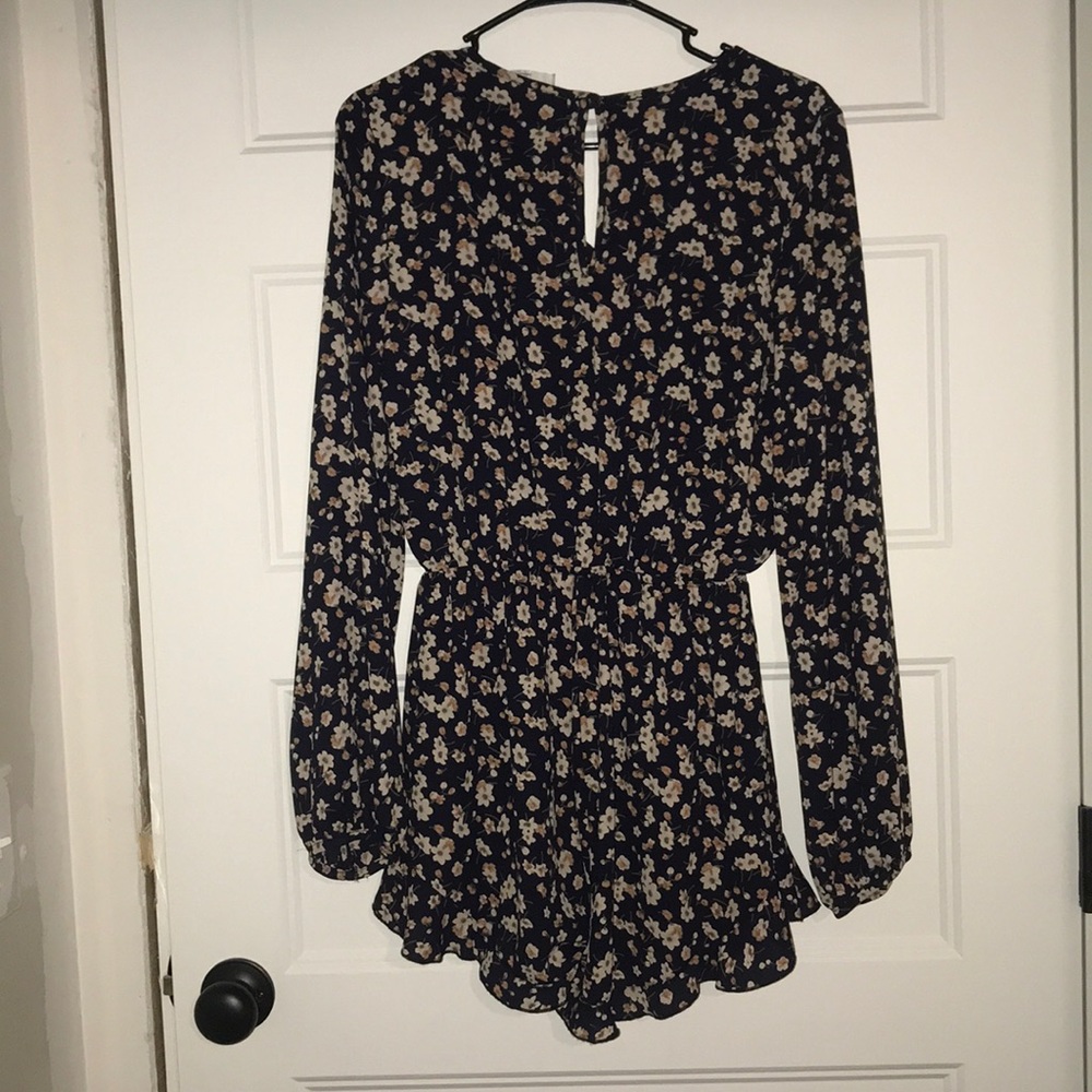 Romper - Picture 2 of 2